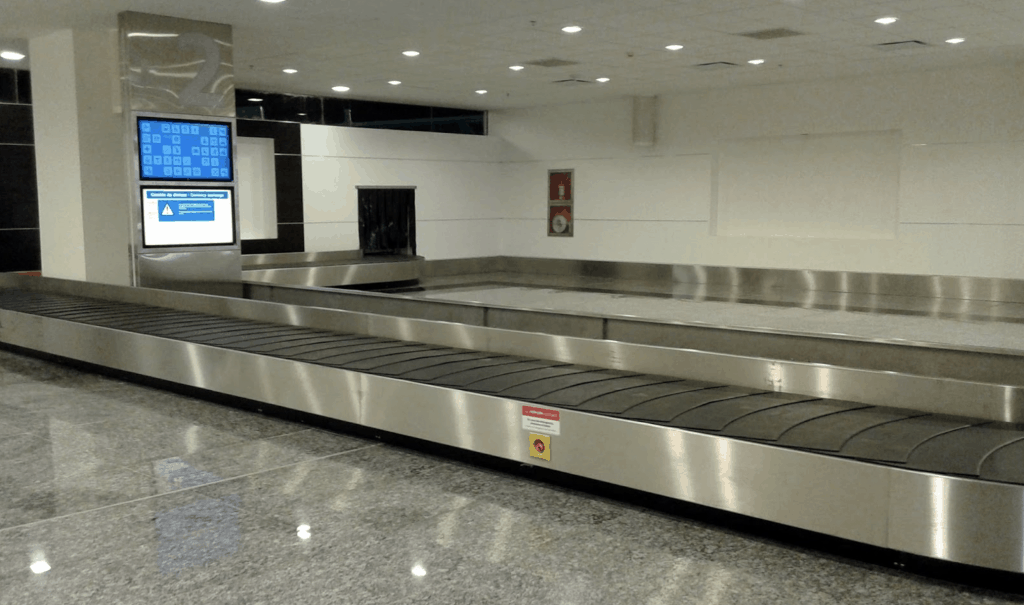 cintas-transportadoras-en-aeropuertos-portal-del-menor